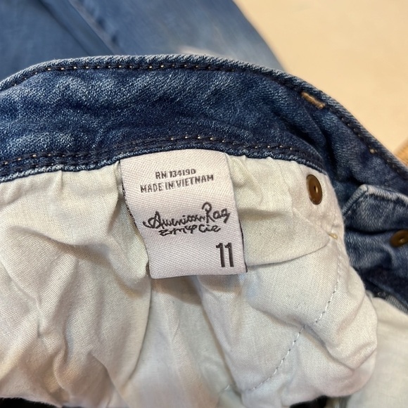 American Rag Jeans size 11 - Picture 5 of 7